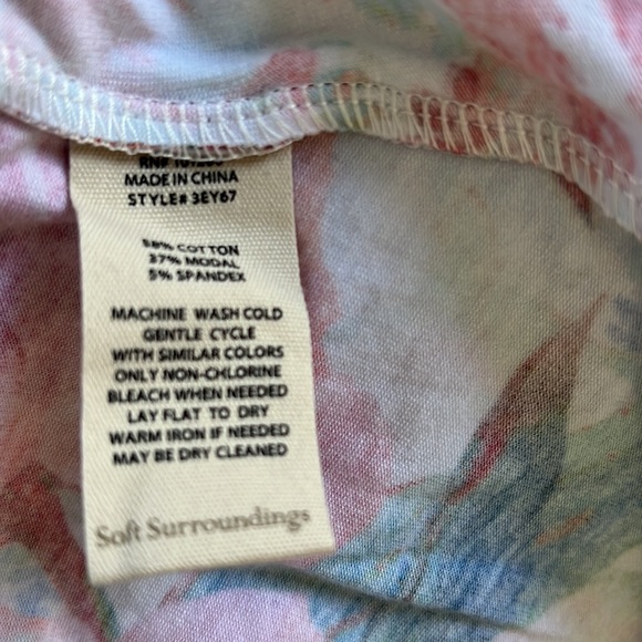 NWT Soft Surroundings Le Jardin Wrap
Multicolor Floral Maxi Dress - Picture 5 of 6